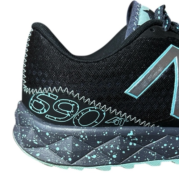 NEW BALANCE 690 v1 Black Teal sz 9.5 Speed Ride WT690LA1 Hike Run All Terrain - Picture 6 of 12